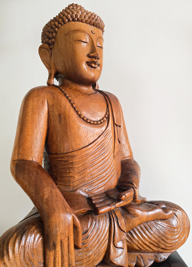 BALANIESE BUDDAH TRANQUIL